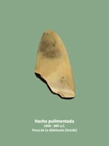 Finca La Aldehuela - hacha